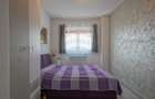Apartament cu 3 camere decomandat în Tractorul - 11