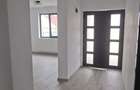 Casa cu 3 camere 80mp, teren 650 mp, intabulata centru Holboca - 9