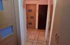 Inchiriez apartament cu 2 camere mobilat in micro 17 etajul 1. - 3