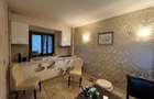 Apartament cu 2 camere decomandat în P-ța Victoriei - 4