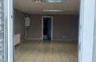 Spațiu comercial, de 50 mp, în Central - 7