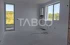 Duplex cu 4 camere cu Canalizare în Vest - 3