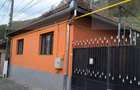 Vand casa la Nadrag zona linistita foarte aproape de centru - 9