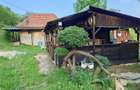 Casă cu 3 camere cu Teren 4532 Mp în Vălișoara - 1