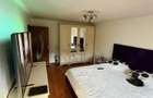 Apartament cu 3 camere decomandat în Mircea cel Bătrân - 1