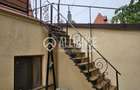 Casă individuală cu 6 camere cu Canalizare în Central - 10