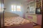 Apartament cu 3 camere decomandat în Valenta - 3