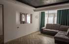 Apartament cu 3 camere semidecomandat în Central - 2