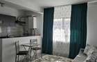 Apartament cu 3 camere în Central - 1