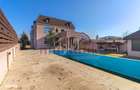 Vila cu piscina si garaj - 6 dormitoare - Pantelimon - 20