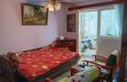 Apartament cu 3 camere semidecomandat în Cetatea - 1
