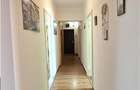 Apartament cu 3 camere decomandat în Alexandru cel Bun - 9