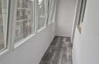 De  vânzare apartament 3 camere 