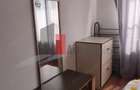 Apartament cu 3 camere semidecomandat în Crângași - 4