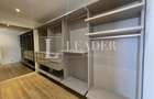 Apartament cu 4 camere decomandat în Herăstrău - 13