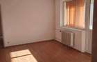 Apartament cu 3 camere semidecomandat în Lujerului - 4