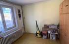 Apartament cu 4 camere semidecomandat în Apărătorii Patriei - 7