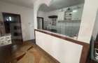 Casa de vanzare, pozitionata excelent, ideala pentru relaxare, sau rel - 1