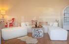 Apartament cu 3 camere semidecomandat în Borhanci - 1
