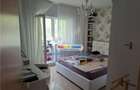 Apartament cu 3 camere decomandat în 13 Septembrie - 2