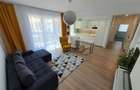 Apartament cu 3 camere semidecomandat în Girocului - 1