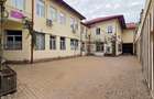 Casă individuală cu 16 camere cu Canalizare în Moșilor - 2
