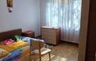 Apartament cu 3 camere semidecomandat în Craiovei - 2