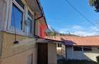 Casă cu 3 camere în București - 2