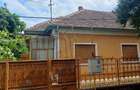 Casă cu 3 camere cu Teren 614 Mp în Central - 1