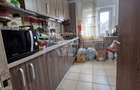 Apartament cu 3 camere decomandat în Fizicienilor - 14