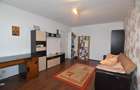 Apartament cu 4 camere decomandat în Dârste - 4