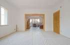 Apartament cu 3 camere circular în Brașovul Vechi - 1