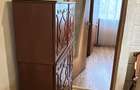 Apartament 2 camere,terasa,baie,bucatarie,debara,hol.