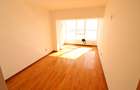 Apartament cu 3 camere decomandat în Faleză - 11