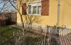 Casă cu 3 camere cu Canalizare în Periferie - 11