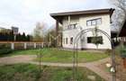 Casă individuală cu 5 camere cu Teren 554 Mp în Băneasa - 1