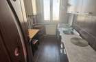 Proprietar, inchiriez apartament decomandat - 3