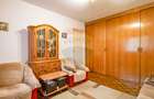 Apartament cu 3 camere semidecomandat în Florilor - 4 Apartament cu 3 camere semidecomandat în Florilor - 4