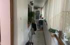 Apartament 4 camere, decomandat, - - 2
