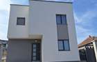 Casa finisata cu 4 camere,3 bai,teren de 500 mp, Dezmir - 1