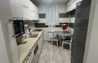 Inchiriez in regim hotelier apartament 3 camere zona Tomis II - 2