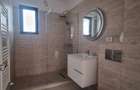 Duplex cu 4 camere cu Canalizare în Nord