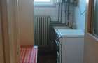VAND ap. 2 camere, decomandat, centrala, balcon, termopane, usa noua. - 7
