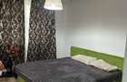 Inchiriez apartament 2 camere, bucatarie separata, disponibil loc de parcare