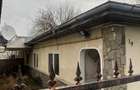 Casă cu 3 camere cu Teren 190 Mp în Central - 4