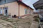 Se oferă spre vânzare / închiriere clădire cu spațiu comercial - 12