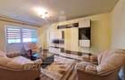 Apartament 4 camere decomandate | 2 bai | 2 balcoane | 75 mp | Cetate - 1