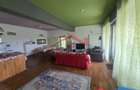 Vila de vanzare in Cornu ( Cornu de Sus) - teren 3300 mp