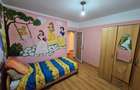 Apartament cu 4 camere in Micro 18 - 3