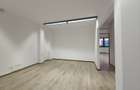 Spatiu birouri luminos, modern, cladire noua, parcare